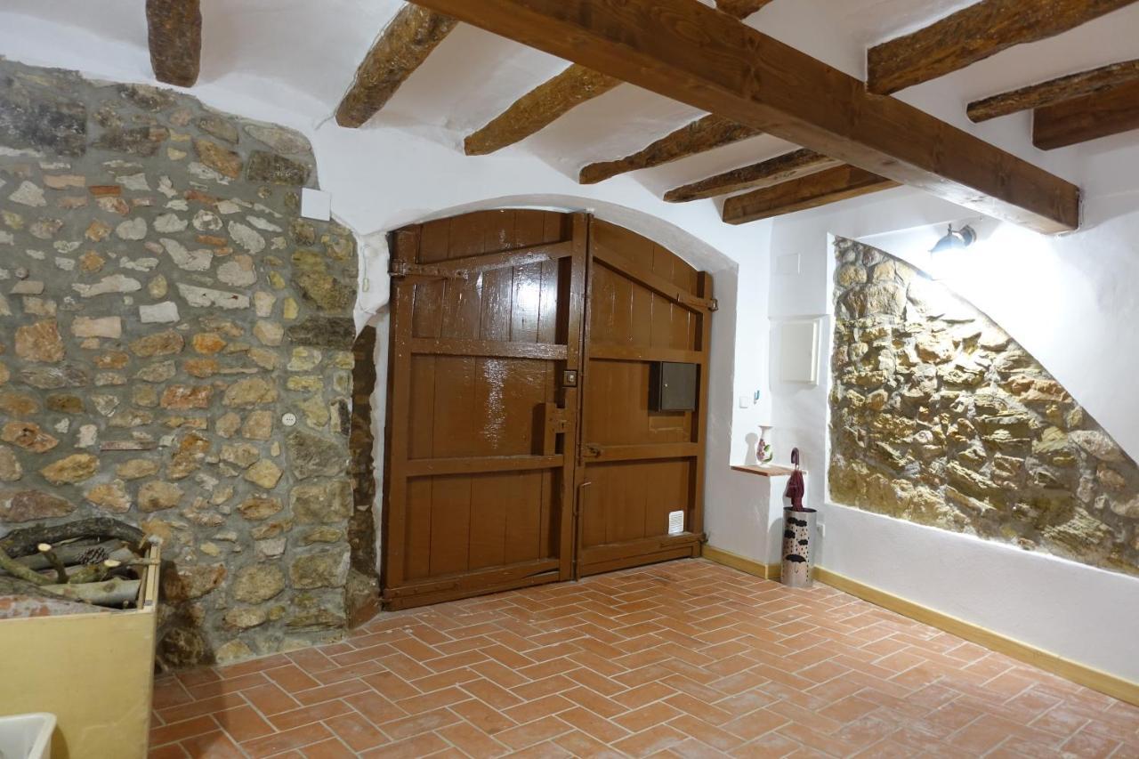 Ca Miquel Vila Tivissa Exterior foto